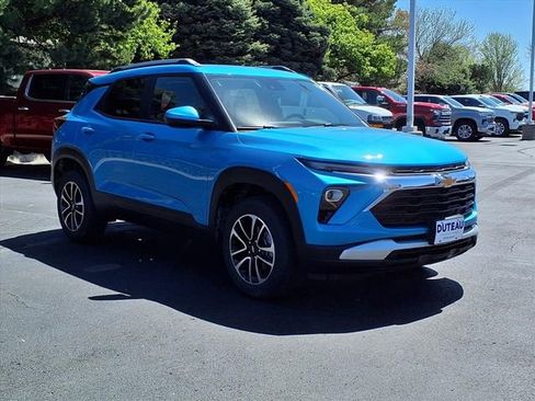 New 2026 Chevrolet TrailBlazer LT w/ LT Cold Weather Package AWD/4WD image 8
