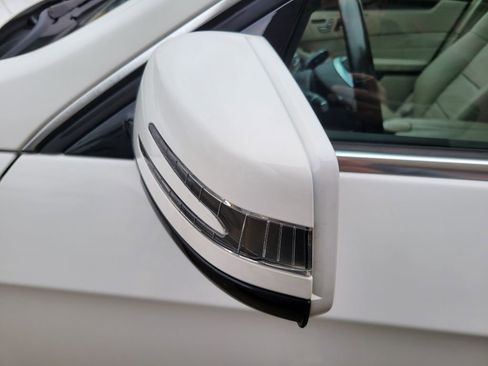 Used 2016 Mercedes-Benz E 350 4MATIC Sedan image 15