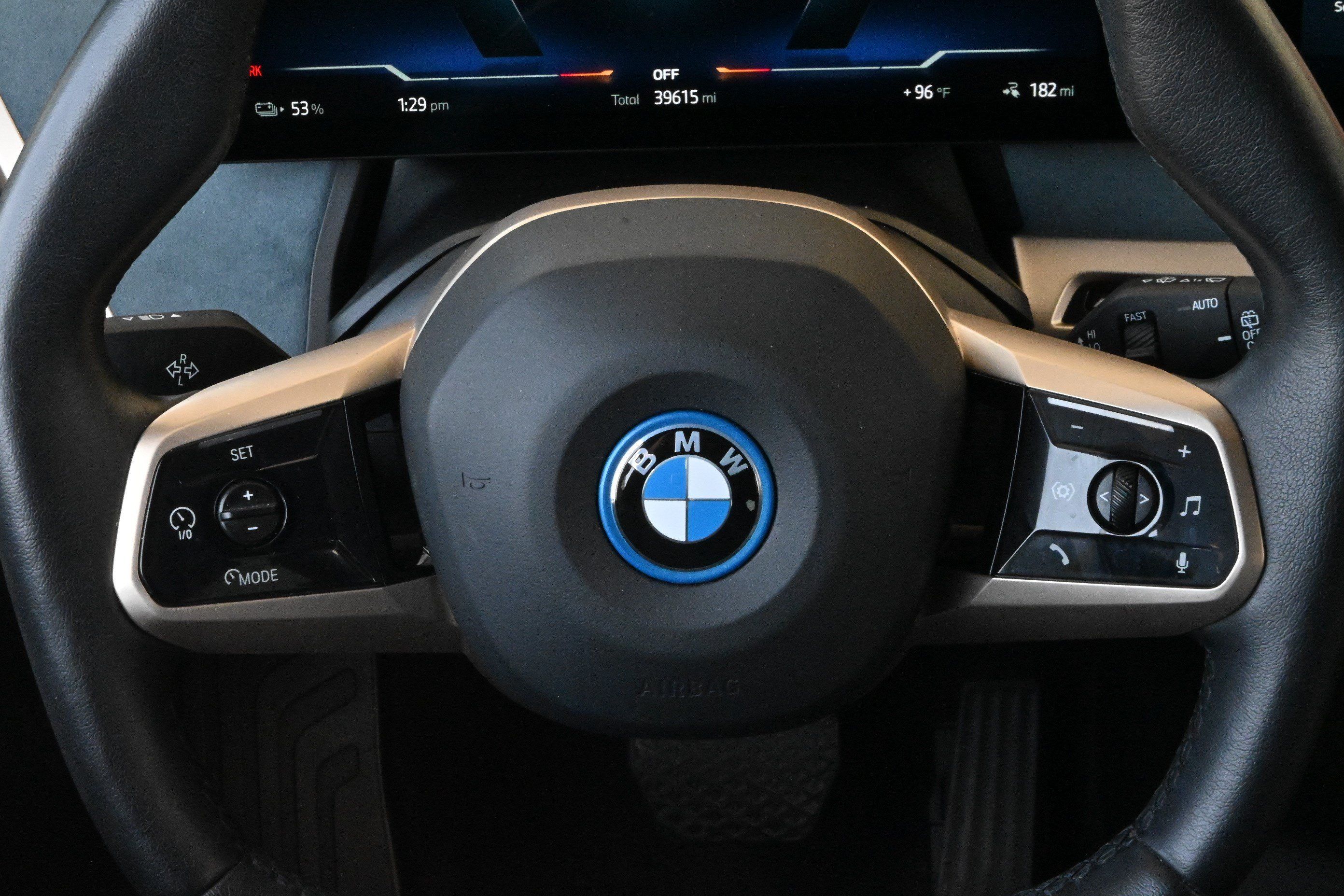 Certified 2024 BMW iX xDrive50 w/ Premium Package AWD/4WD image 30