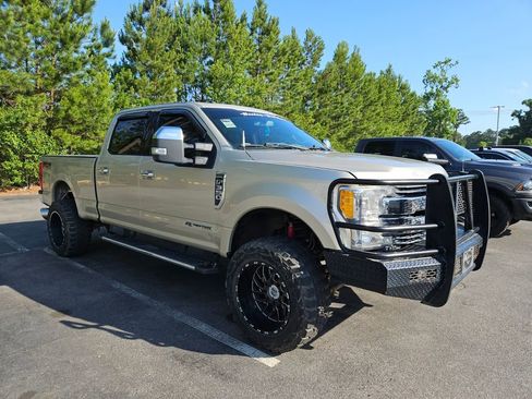 Used 2017 Ford F350 Lariat w/ Chrome Package AWD/4WD image 5