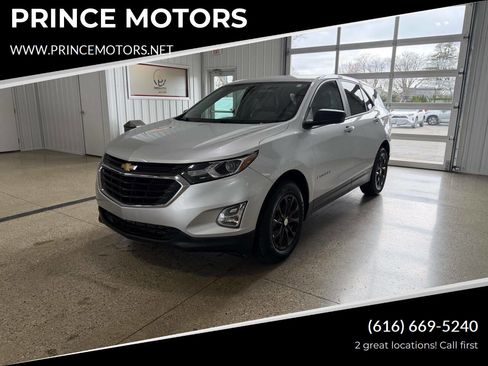 Used 2021 Chevrolet Equinox LS w/ LS Convenience Package image 1