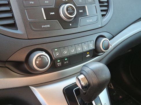Used 2012 Honda CR-V LX image 16