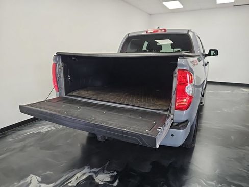 Used 2020 Toyota Tundra SR5 AWD/4WD image 6