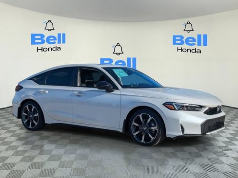 Used 2026 Honda Civic Sport Touring image 4