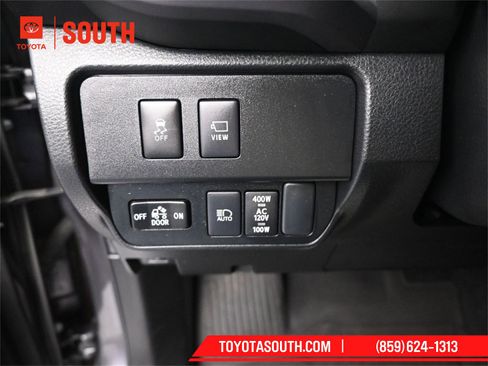 Used 2022 Toyota Tacoma TRD Pro image 25