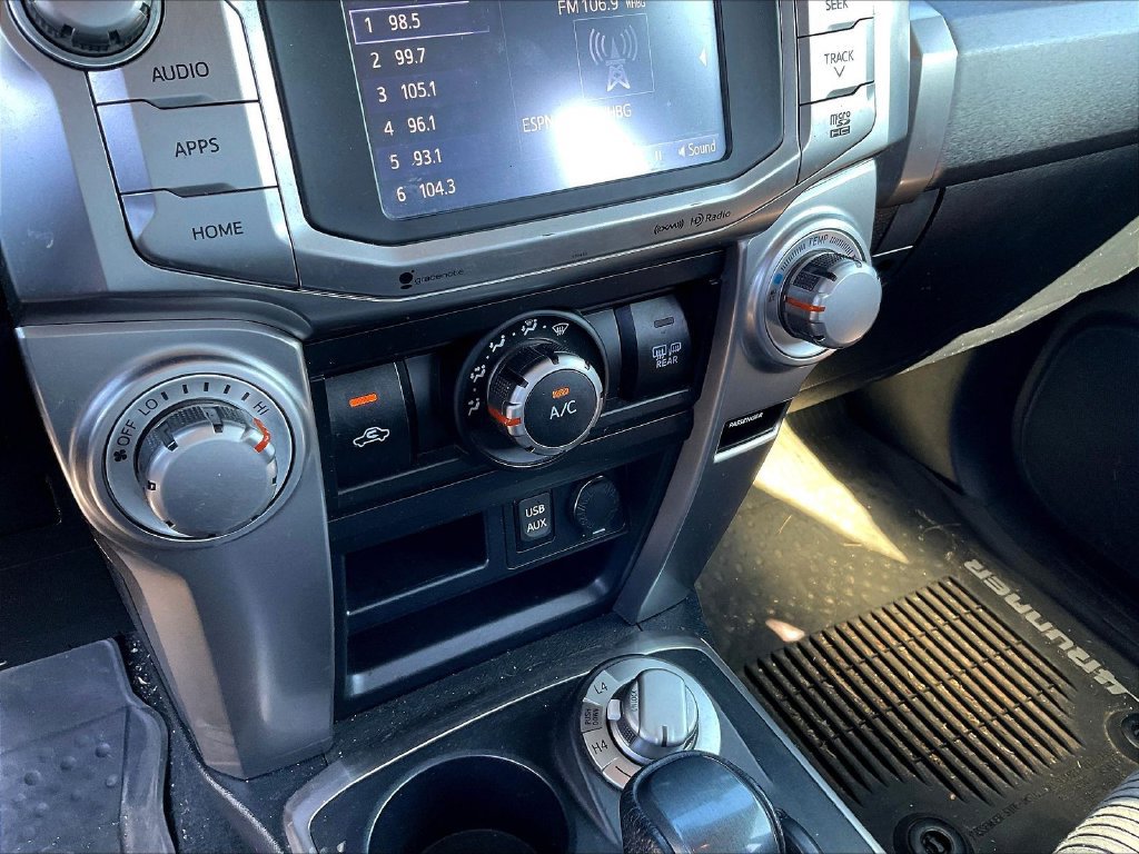 Used 2019 Toyota 4Runner SR5 AWD/4WD image 7