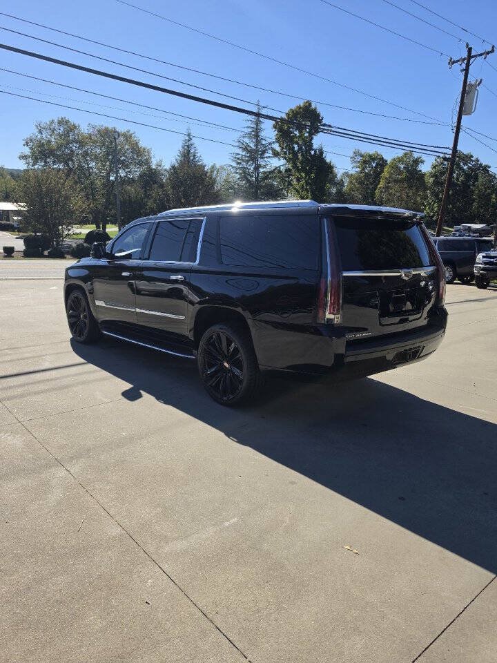 Used 2015 Cadillac Escalade ESV Luxury AWD/4WD image 4