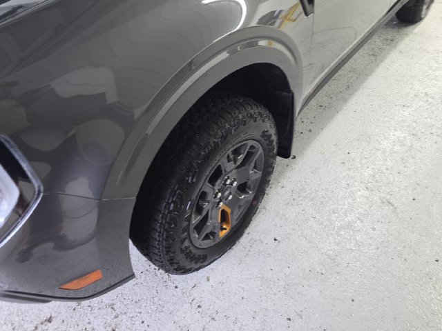 Used 2025 Ford Maverick Tremor AWD/4WD image 9