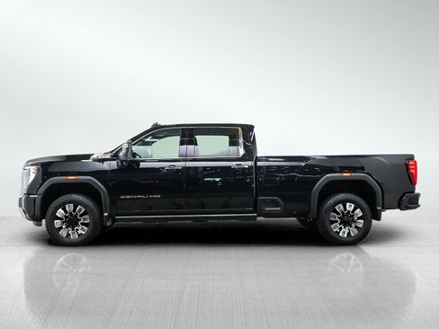 Used 2025 GMC Sierra 2500 Denali w/ Denali Reserve Package AWD/4WD image 2