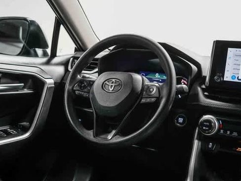 Certified 2023 Toyota RAV4 XLE image 15