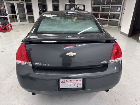 Used 2013 Chevrolet Impala LT w/ LT Sunroof Package image 9