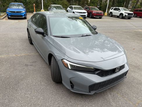 Used 2025 Honda Civic Sport image 13
