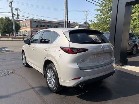 Used 2024 MAZDA CX-5 AWD 2.5 S w/ Select Package image 6