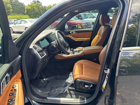 Used 2022 BMW X5 xDrive40i AWD/4WD image 16
