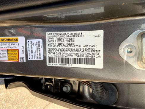 Certified 2024 Acura Integra A-Spec image 32