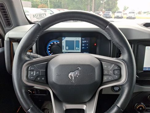 Certified 2023 Ford Bronco Badlands AWD/4WD image 19