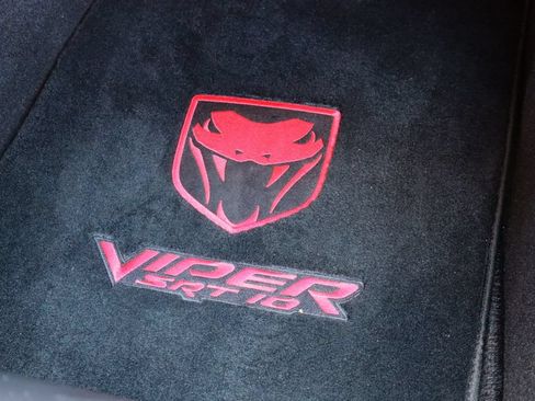 Used 2010 Dodge Viper SRT-10 w/ Protection Group RWD image 18