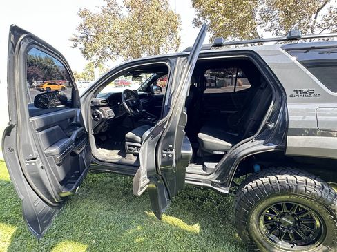 Used 2025 Toyota 4Runner TRD Off-Road Premium w/ Tow Technology Package AWD/4WD image 22