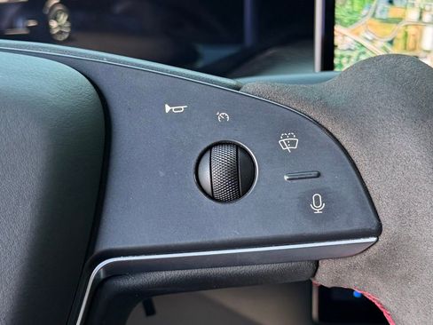 Used 2021 Tesla Model S Plaid image 38