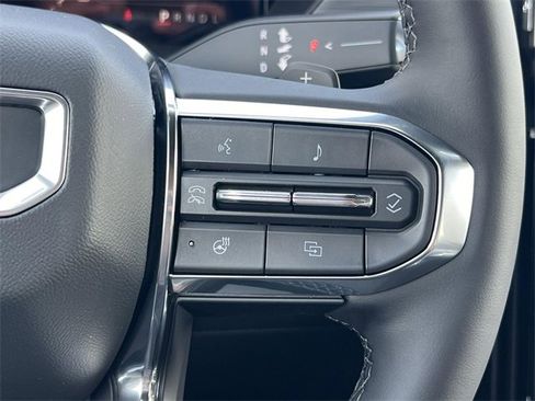 New 2025 GMC Acadia Elevation image 14