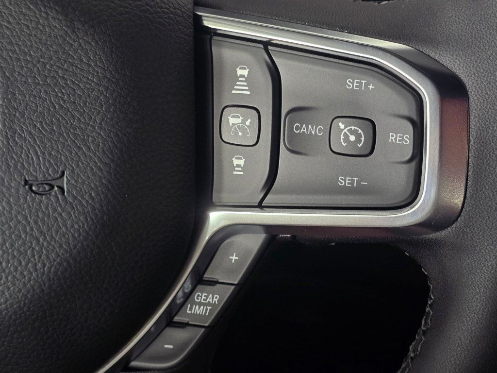 New 2026 RAM 2500 Laramie w/ Night Edition AWD/4WD image 34