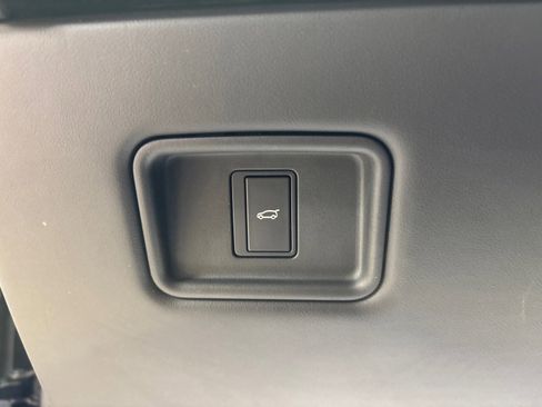 Used 2023 Land Rover Range Rover SE AWD/4WD image 23