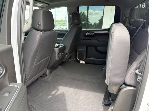 Used 2023 Chevrolet Silverado 1500 RST AWD/4WD image 6