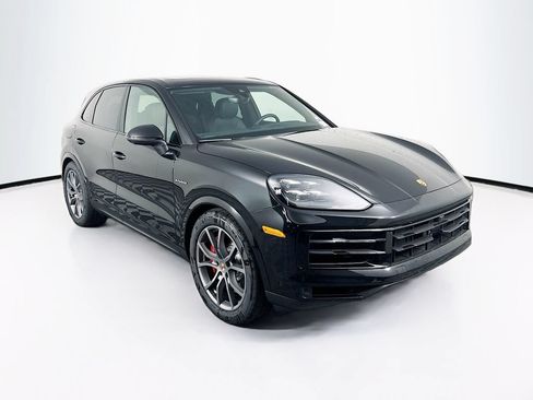 New 2026 Porsche Cayenne S AWD/4WD image 6