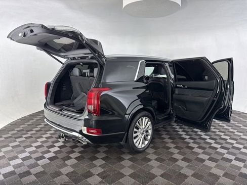 Used 2020 Hyundai Palisade Limited image 16