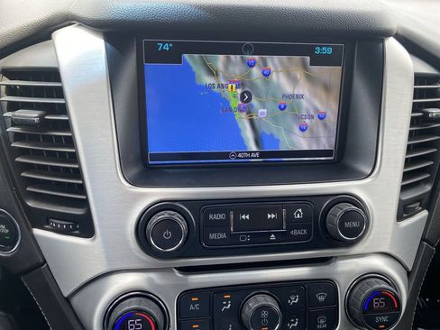 Used 2020 GMC Yukon SLT w/ Open Road Package RWD image 14