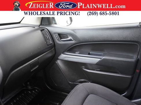 Used 2022 Chevrolet Colorado LT w/ Fleet Safety Package image 28