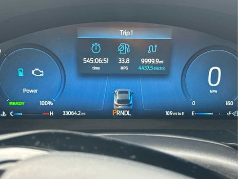 Used 2023 Ford Escape Platinum w/ Premium Technology Package image 34