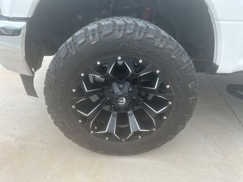 Used 2017 Ford F250 XL w/ STX Appearance Package AWD/4WD image 2