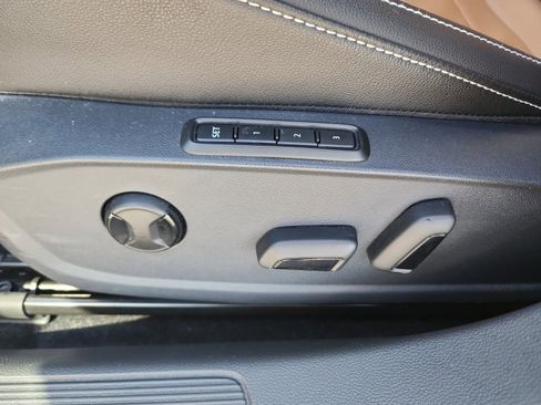 Used 2022 Volkswagen Jetta SEL image 15