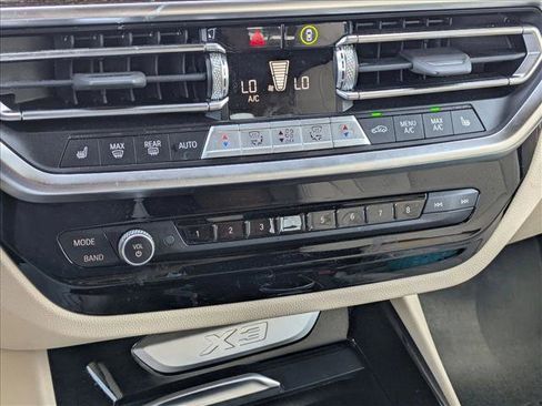 Used 2022 BMW X3 xDrive30i w/ Convenience Package image 16