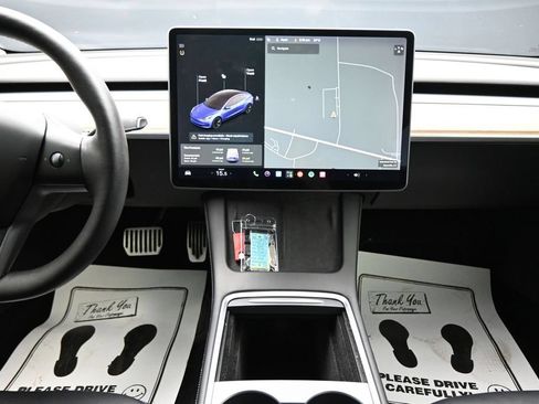 Used 2021 Tesla Model 3 Standard Range Plus RWD image 17