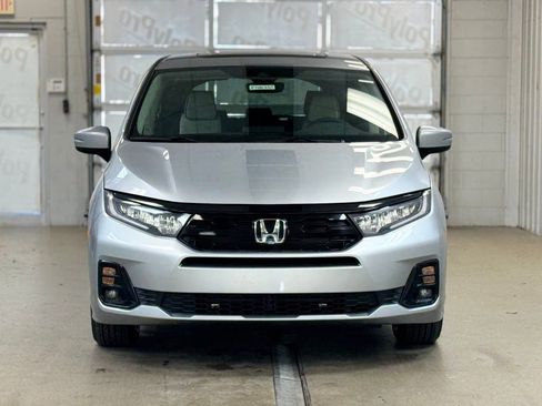 New 2026 Honda Odyssey Elite image 2