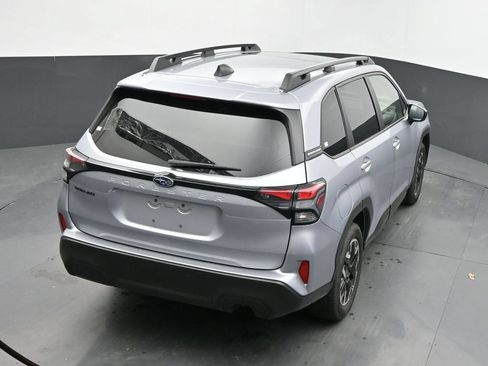 Used 2025 Subaru Forester Premium AWD/4WD image 12