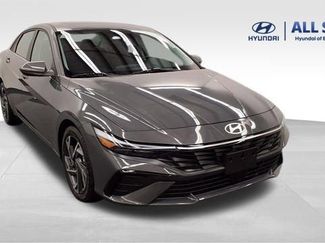 Used 2025 Hyundai Elantra SEL 360° Tour
