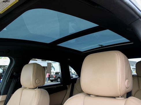 Used 2020 Porsche Macan S image 26