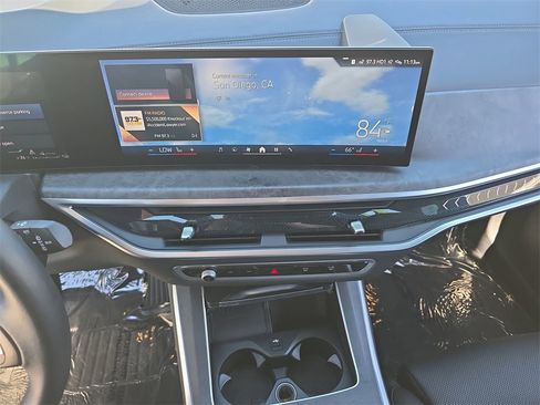 Used 2024 BMW X5 xDrive50e w/ Parking Assistance Package image 24