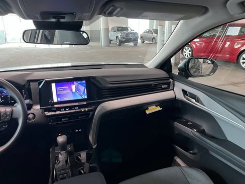 New 2026 Toyota Camry LE FWD image 37