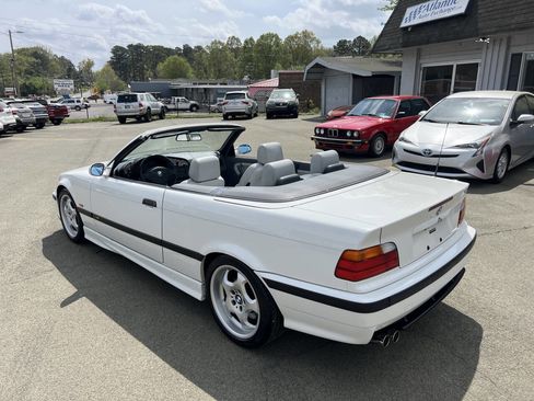 Used 1998 BMW M3 Convertible image 25