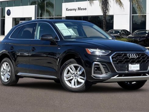 Used 2022 Audi Q5 2.0T Premium image 2