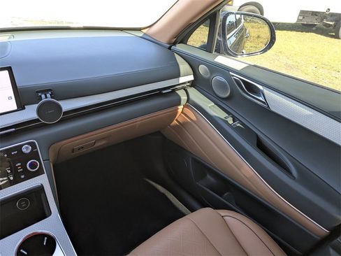 Used 2025 Genesis GV80 3.5T Advanced image 18