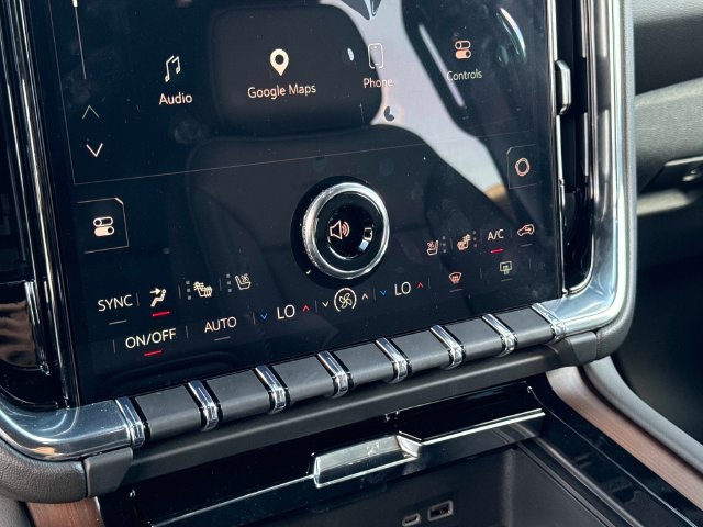 New 2026 GMC Yukon Denali w/ Sun & Power Step Package RWD image 25