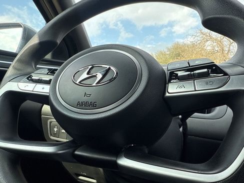 Used 2024 Hyundai Santa Cruz SEL w/ Activity Package image 25