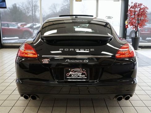 Used 2010 Porsche Panamera S image 16