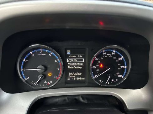 Used 2016 Toyota RAV4 XLE image 15