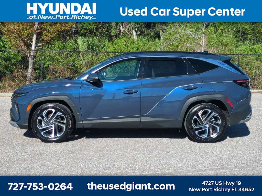 Used 2026 Hyundai Tucson Limited FWD image 2